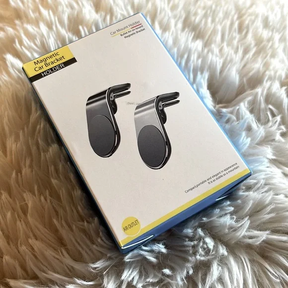 Magnetic Car Bracket Holder - Picture 2 of 3